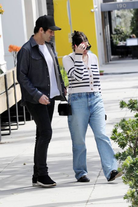Ashley Benson – Enjoys a lunch date with fiance Brandon Davis at Sugarfish in Beverly Hills