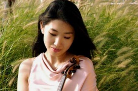Sonya Chung (Violinist)