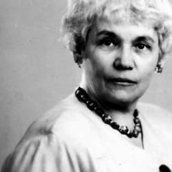 Louise Holland