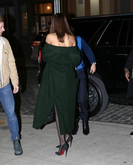 Zendaya Coleman – Out for a date night in New York