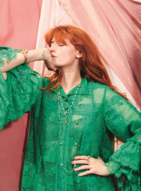 Florence Welch Photo Gallery Famousfix