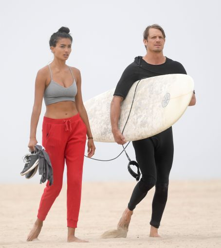 Kelly Gale and Joel Kinnaman head to the beach in Santa Monica, California