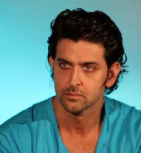 Hrithik Roshan Wiki, Age, Height, Family, Quotes, Hairstyle, Outfits, Diet  Plan, Exercise & More