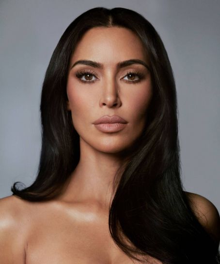 Kim Kardashian Photos, News and Videos, Trivia and Quotes - FamousFix