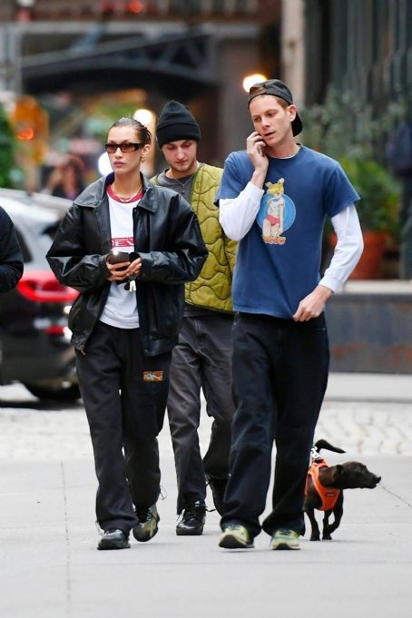 Bella Hadid – With boyfriend Marc Kalman and her brother Anwar out in New York City