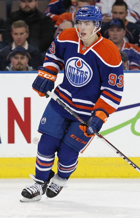 Ryan Nugent-Hopkins and Breanne Windle - Dating, Gossip, News, Photos