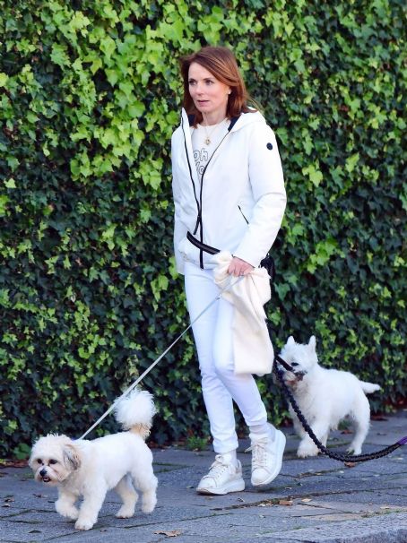 Geri Halliwell – seen out walking her dogs in North London | Geri