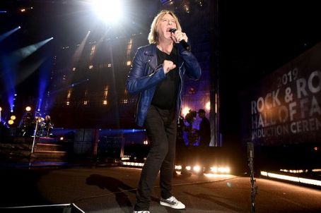 Def Leppard performs at the 2019 Rock & Roll Hall Of Fame Induction Ceremony - Show at Barclays Center on March 29, 2019 in New York City