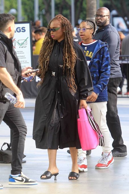 Jennifer Hudson – Arrives at Crypto.com Arena for the Lakers game in L.A