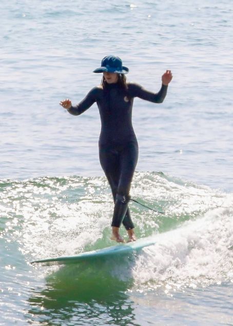 Leighton Meester – With Adam Brody surfing candids in Malibu