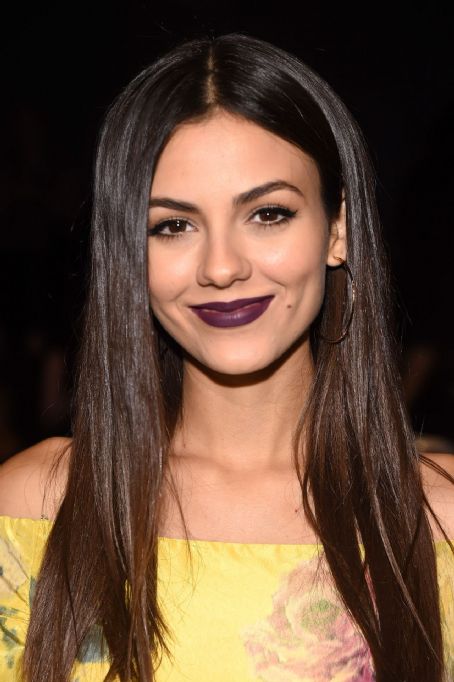 Victoria Justice- Marchesa - Backstage - September 2017 - New York ...