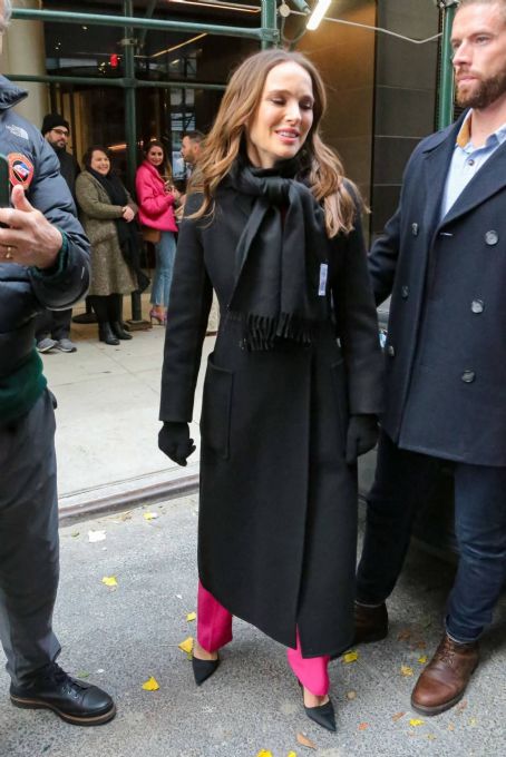 Natalie Portman – Seen in SoHo – New York City