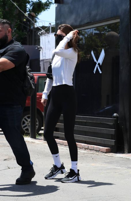 Kendall Jenner – Shopping candids at Distorted People in West Hollywood