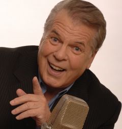 Mike Walker (columnist)