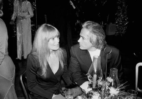 John Derek and Linda Evans Pics - John Derek and Linda Evans Couple ...