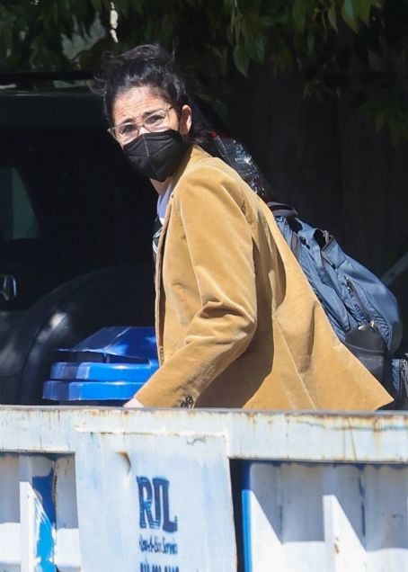 Sarah Silverman – Seen near her home in Los Angeles