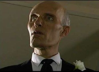 Carel Struycken how tall