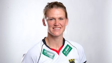 Yvonne Frank