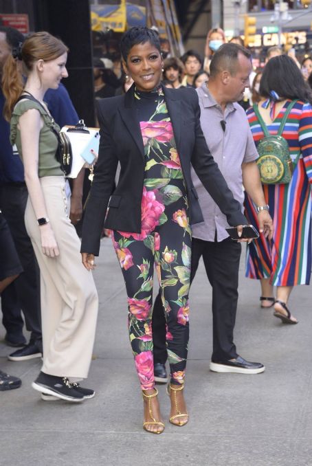 Tamron Hall – Spotted at Good Morning America in a floral attire in New York
