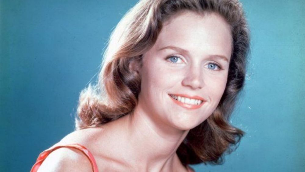 Lee photos remick of Publicity photo