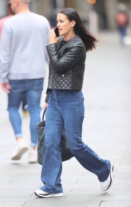 Kirsty Gallacher – Out in tight denim and leather jacket at Smooth