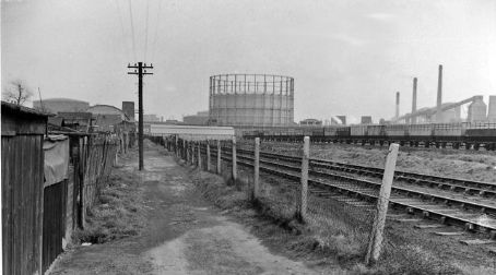 Beckton railway station