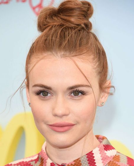 Holland Roden – Children Mending Hearts Gala in Los Angeles