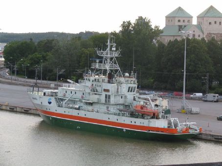 Aranda (1989 ship)