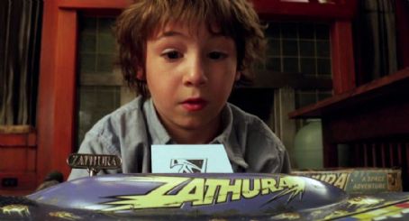 Zathura A Space Adventure Cast Members List Famousfix