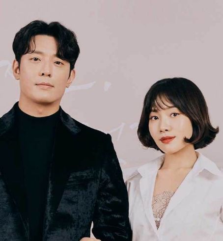 Kim Joo-Hun and Choi Hee-seo