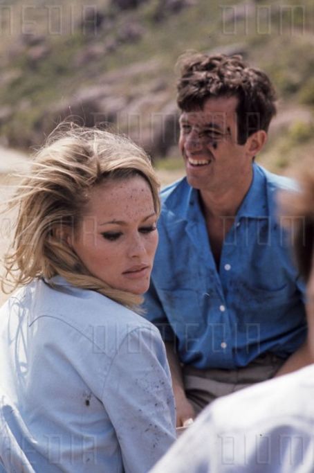 Ursula Andress and Jean-Paul Belmondo