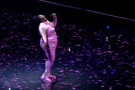 Lizzo - 2022 MTV VMAs – Show