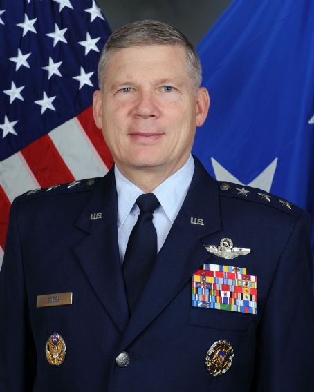Robert J. Elder, Jr