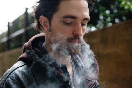 Robert Pattinson - Good Time