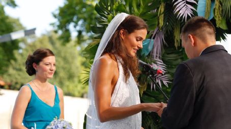 Jakabos Zsuzsanna and Iván Petrov (I) - Marriage