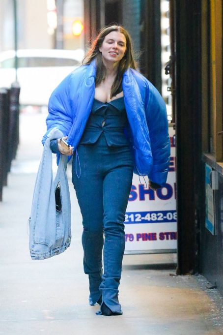 Julia Fox – Seen after confirming her split from Kanye West in New York