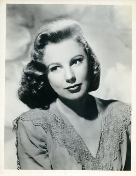 June Allyson Photos - June Allyson Picture Gallery - FamousFix - Page 7