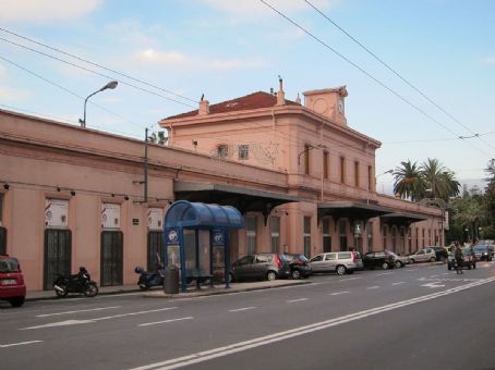 Sanremo railway station (1872)