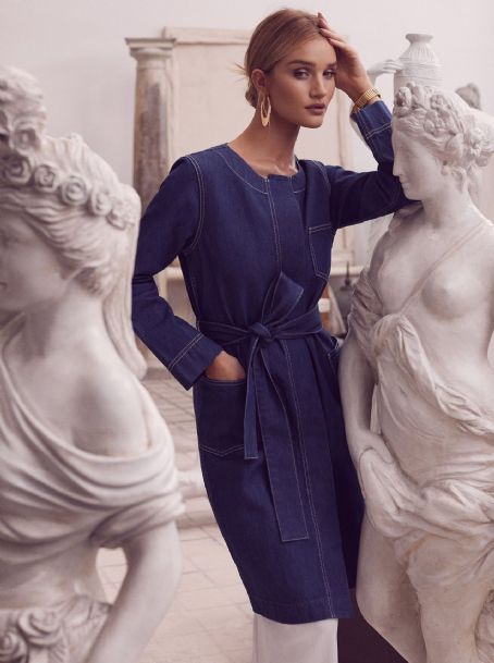 Rosie Huntington-Whiteley – BCBGMAXAZRIA Spring & Summer Campaign 2019