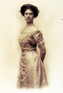 Laura Douglas (artist)
