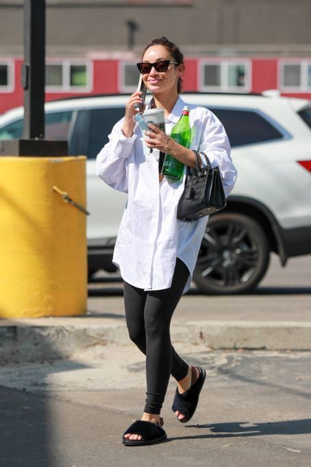 Cara Santana – Seen after pilates class in West Hollywood