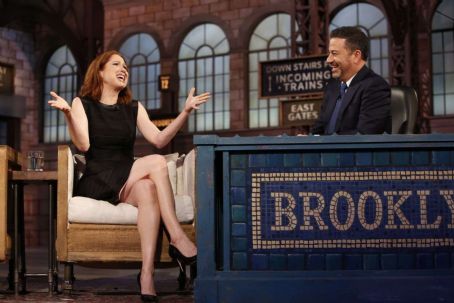 Ellie Kemper – Visits Jimmy Kimmel Live! in Hollywood