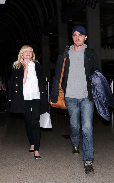 Kirsten Dunst: at LAX International Airport - FamousFix