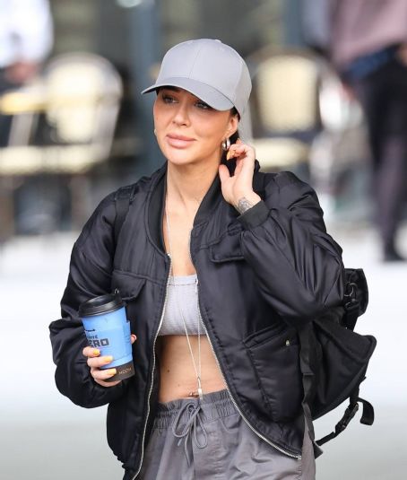 Tulisa Contostavlos – Rocks a grey crop-top and cargo pants at the BBC studio in London