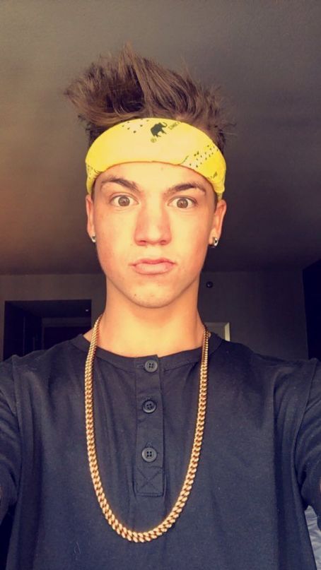 Who is taylor caniff
