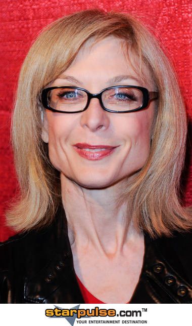 Nina Hartley | Nina Hartley Picture #20386376 - 380 x 644 - FanPix.Net