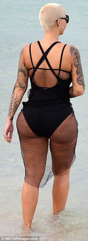 Amber Rose and French Montana on the beach in Miami, Florida - May 14, 2017