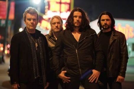 THE CULT Rejoined By Guitarist JAMES STEVENSON