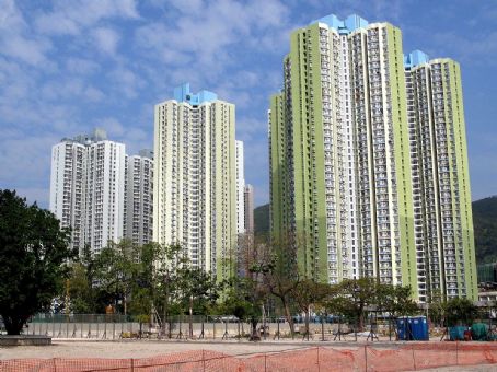 Un Chau Estate