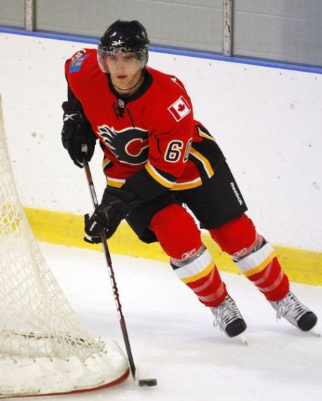 Mikael Backlund Pictures - Mikael Backlund Photo Gallery - 2024